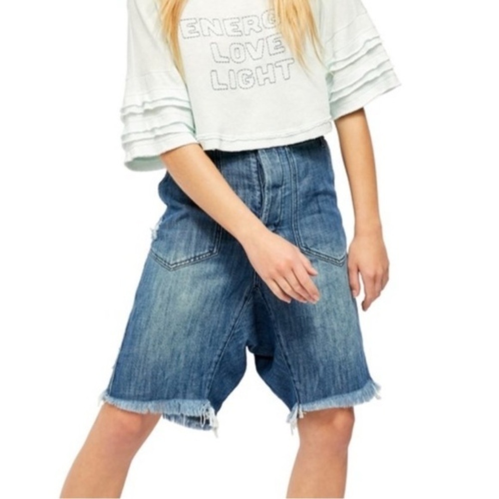 Free People she’s a legend shorts - NWT